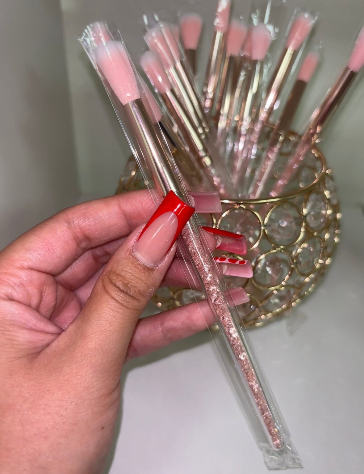 Lash brush